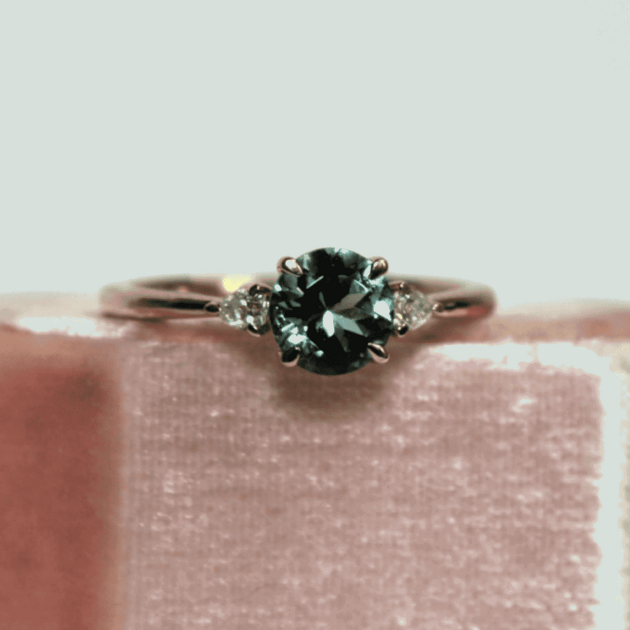 18ct Yellow Gold Green Tourmaline Trilogy Engagement Ring