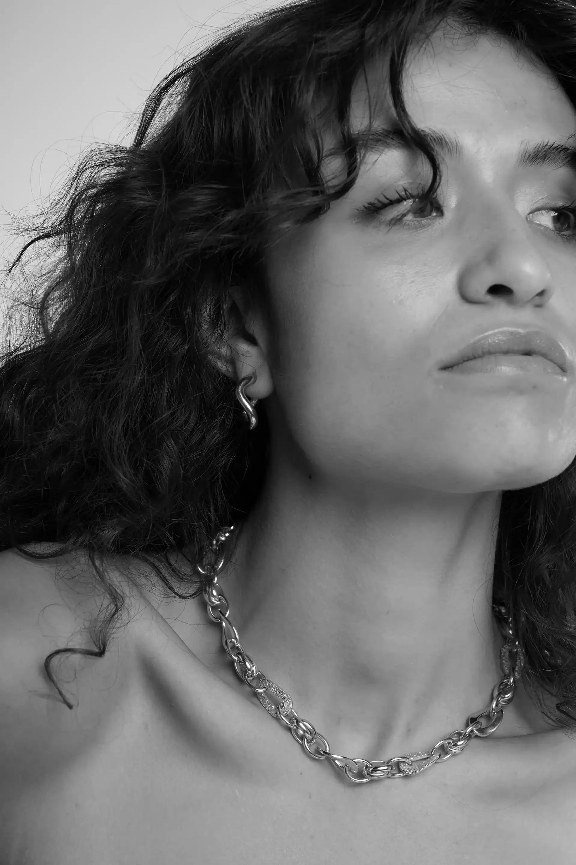 Tutti and Co wave chain necklace silver