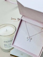 Dainty Silver Bow Necklace
