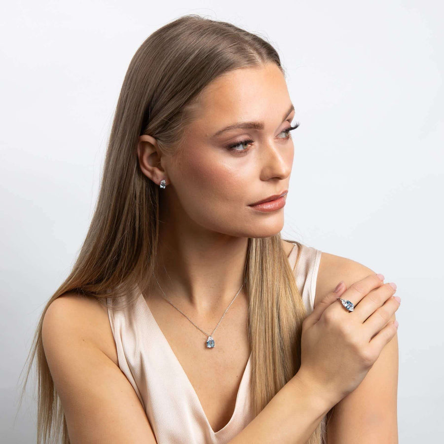 Diamonfire Square Aquamarine Blue Zirconia Trilogy Dress Ring